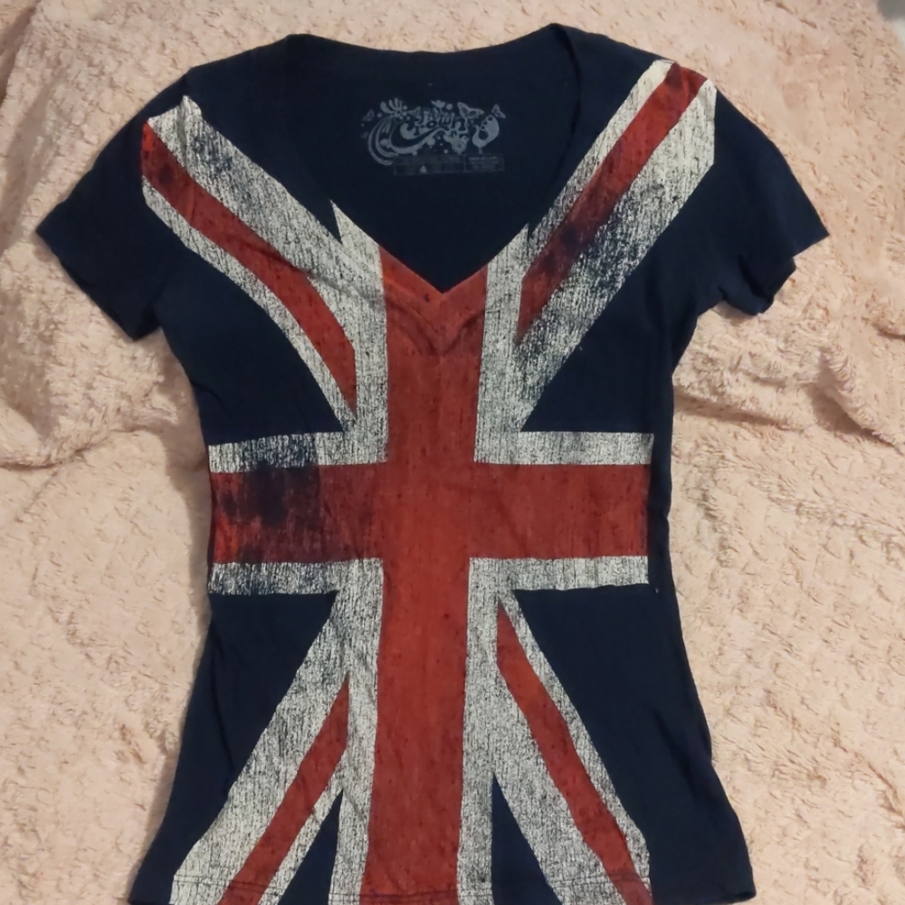 Fitted Tee